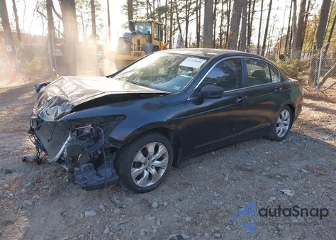 2009 Honda Accord 2.4 Ex-L z USA, uszkodzony, nr VIN 1HGCP26819A120433